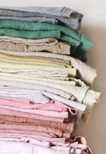 Load image into Gallery viewer, Take a class en ESPAÑOL