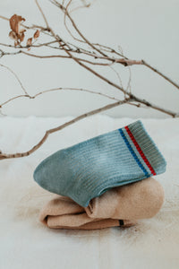 Plant dyed chunky socks - Minimalistic retro style cotton socks